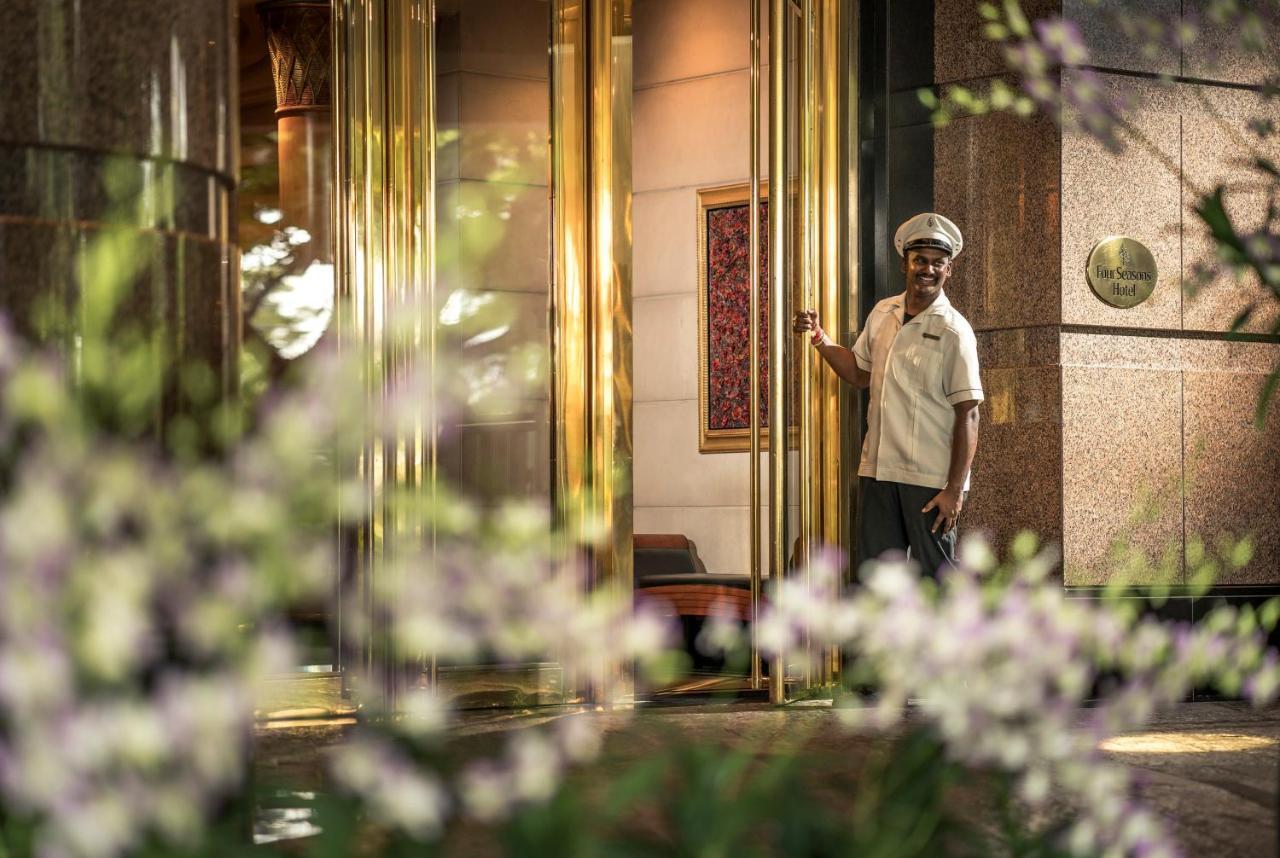 Four Seasons Hotel Singapur Exterior foto